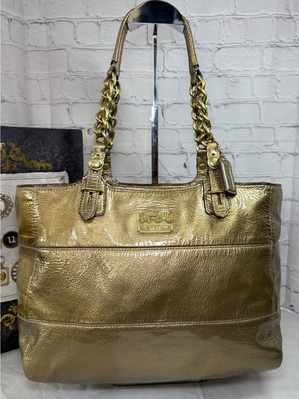 Coach Madison Tribeca Crinkled Metallic Gold Patent Leather Tote No.C1093-15373 - Picture 2 of 15